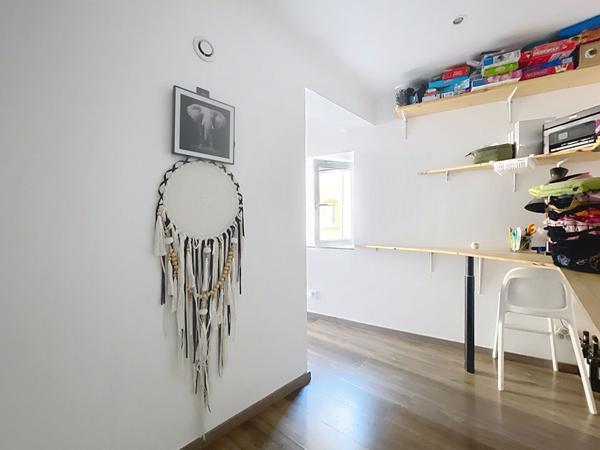 Maison Cadenet 4 pièces 73 m2 très bon état