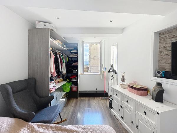 Maison Cadenet 4 pièces 73 m2 très bon état