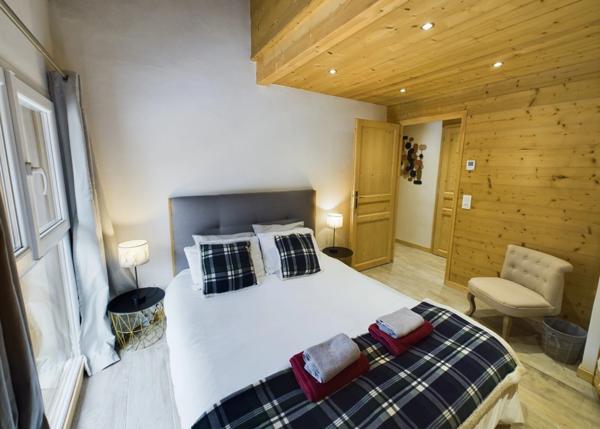 Haute Savoie (74), à vendre SAMOENS - Domaine skiable Grand Massif - Splendide duplex T6
