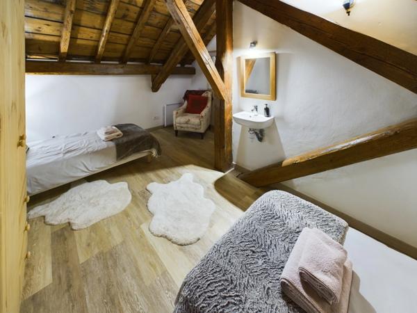 Haute Savoie (74), à vendre SAMOENS - Domaine skiable Grand Massif - Splendide duplex T6