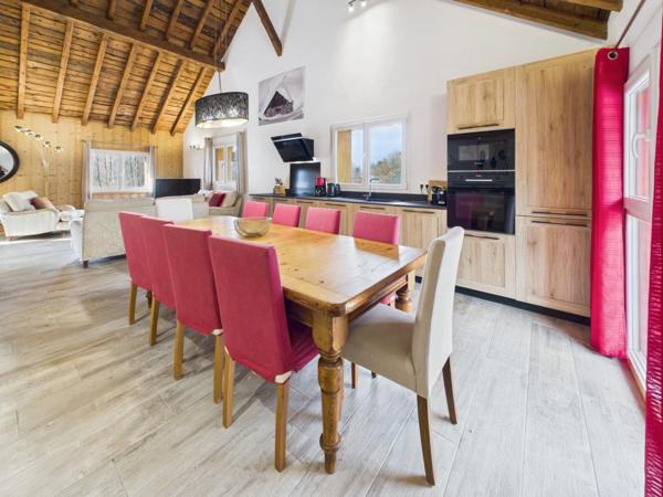 Haute Savoie (74), à vendre SAMOENS - Domaine skiable Grand Massif - Splendide duplex T6