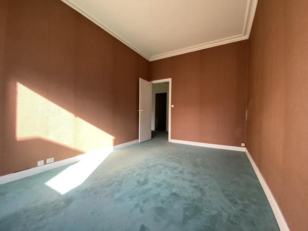 Maison 8 pièces - 220 m²