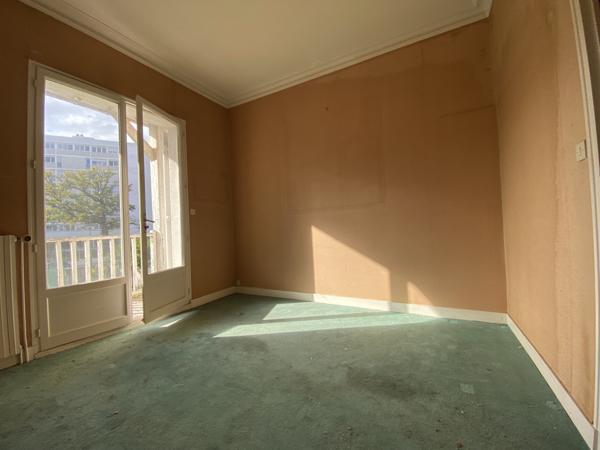 Maison 8 pièces - 220 m²