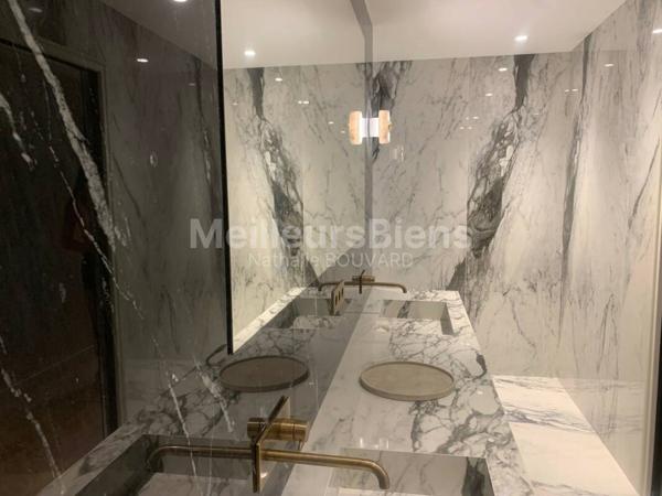 Cap d'Antibes, sublime maison contemporaine de 400 M2, vue mer