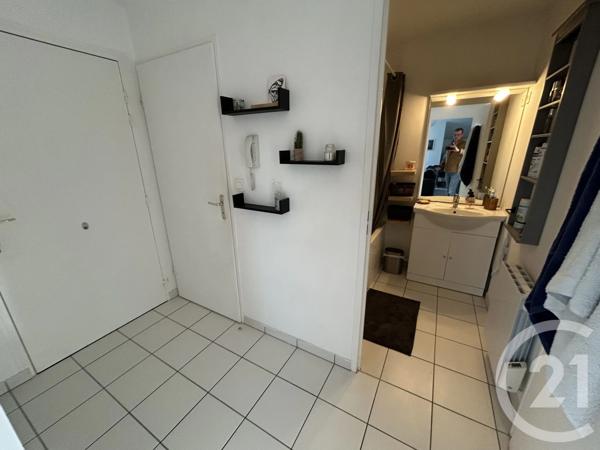 Appartement F2 Bis à vendre  3 pièces - 54,30 m 2   CHALONS EN CHAMPAGNE  - 51