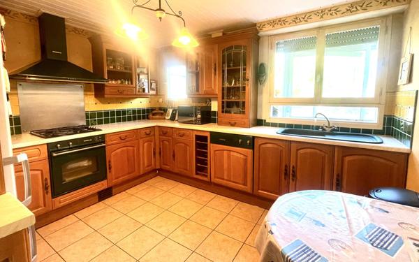 Appartement à vendre    4 pièces • 87,19 m2 Aubagne