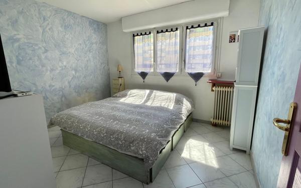 Appartement à vendre    4 pièces • 87,19 m2 Aubagne