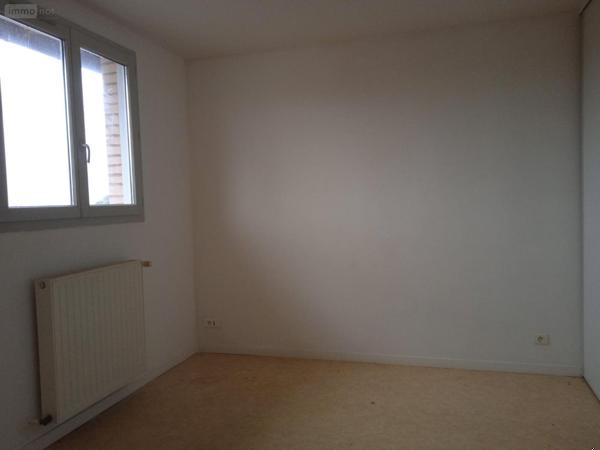 Appartement à louer à Forges-les-Eaux en Seine-Maritime (76440), ref : LOCA/396   
FORGES LES EAUX