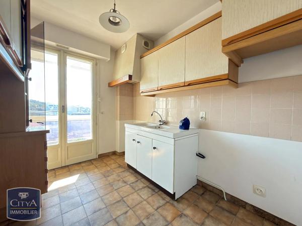 Appartement à louer 3 pièces 58.62m² Brive-la-Gaillarde (19100)