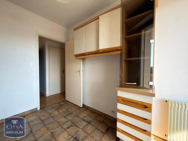 Appartement à louer 3 pièces 58.62m² Brive-la-Gaillarde (19100)