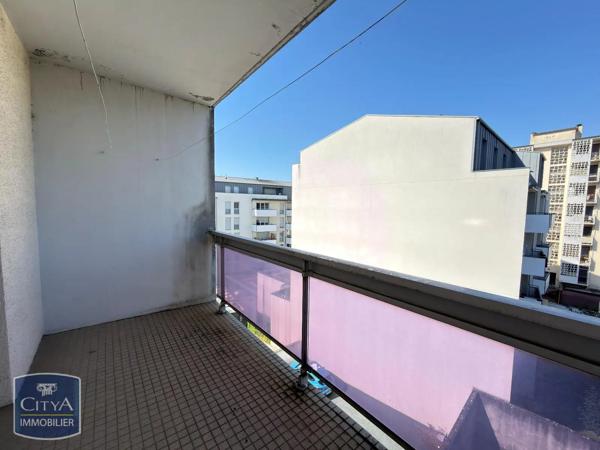 Appartement à louer 3 pièces 58.62m² Brive-la-Gaillarde (19100)