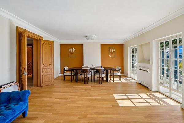 Location Appartement de luxe Paris 8 3 Pièces 153 m²