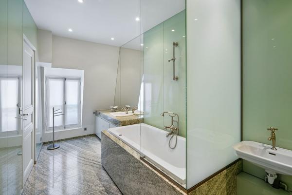 Location Appartement de luxe Paris 8 3 Pièces 153 m²