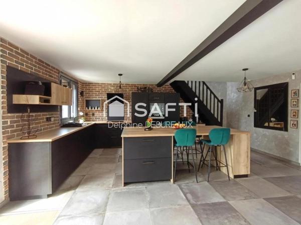 Maison familiale rénovée de 186 m² avec beau jardin sur secteur prisée