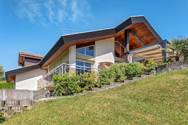 Vente Maison de luxe Ballaison 6 Pièces 246 m²