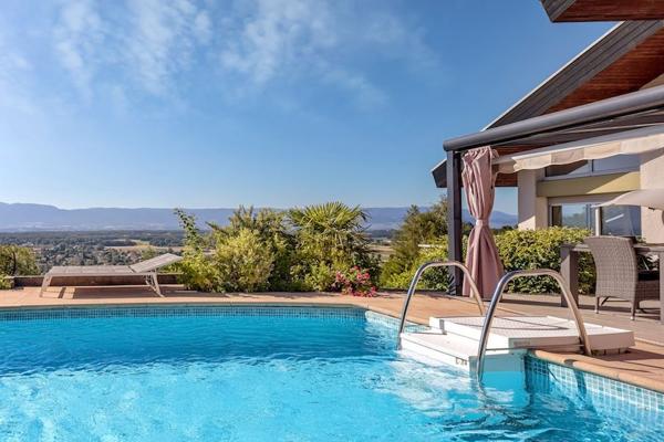 Vente Maison de luxe Ballaison 6 Pièces 246 m²