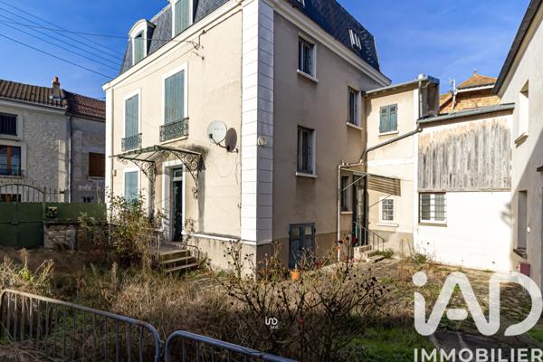 Maison à vendre 7 pièces 350 m² Flins-sur-Seine