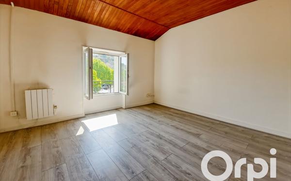 Appartement à louer    2 pièces •  Livron-sur-Drôme