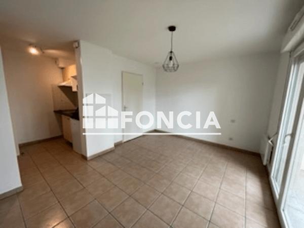 Location Studio 21.16 m² - 11 RUE JULES FERRY L'isle-d'espagnac 16340