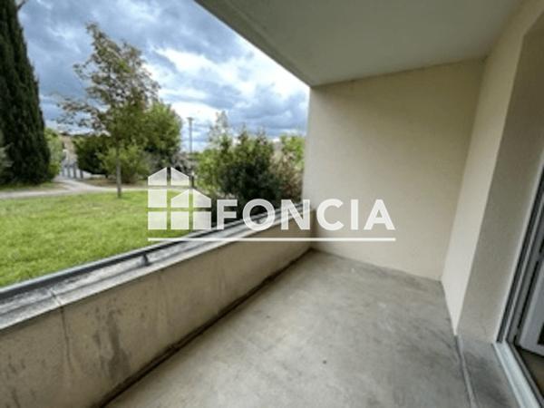 Location Studio 21.16 m² - 11 RUE JULES FERRY L'isle-d'espagnac 16340