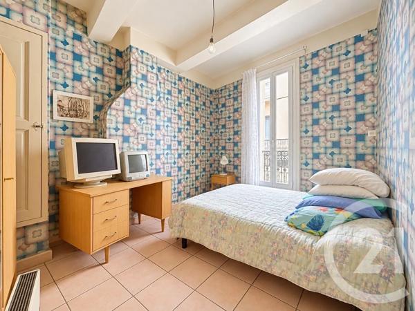 Maison à vendre  8 pièces - 123,96 m 2   BEZIERS  - 34