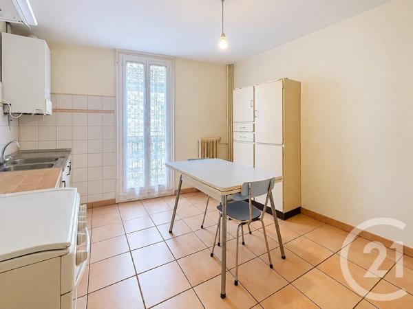 Maison à vendre  8 pièces - 123,96 m 2   BEZIERS  - 34