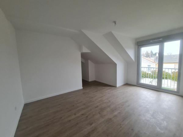 Appartement à louer    3 pièces •  Combs-la-Ville