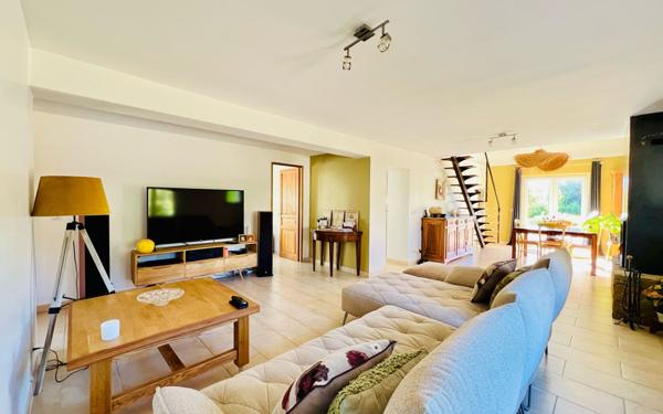 Maison à vendre    4 pièces •  La Cadière-d'Azur