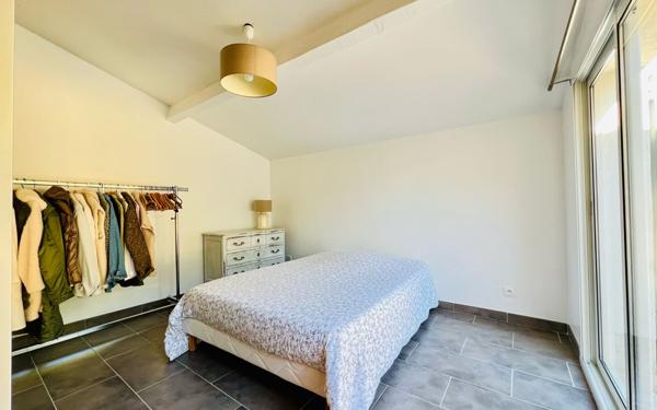 Maison à vendre    4 pièces •  La Cadière-d'Azur