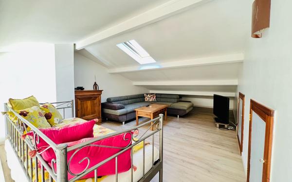 Maison à vendre    4 pièces •  La Cadière-d'Azur