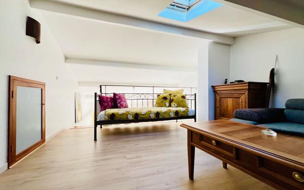 Maison à vendre    4 pièces •  La Cadière-d'Azur