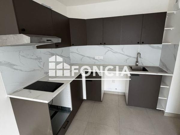 Location Appartement 2 pièces 43.27 m² - 8 RUELLE MATHIEU Les Clayes Sous Bois 78340