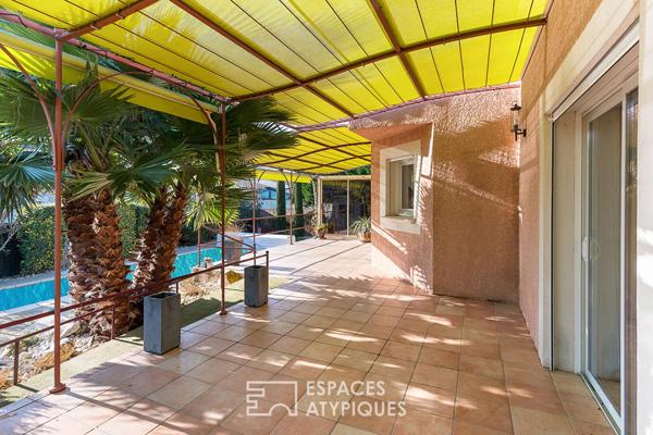 Maison quartier Chabrillan Montélimar avec studio indépendant, accès PMR, piscine et jardin paysagé