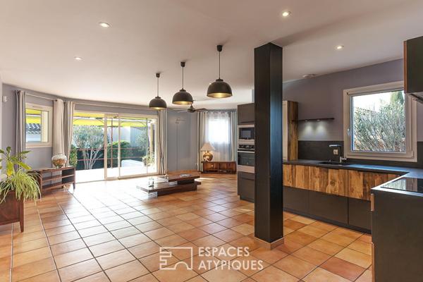 Maison quartier Chabrillan Montélimar avec studio indépendant, accès PMR, piscine et jardin paysagé