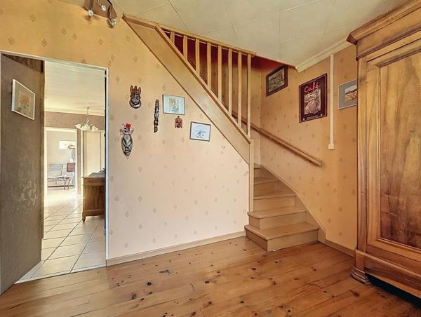 Maison individuelle format familial beau terrain