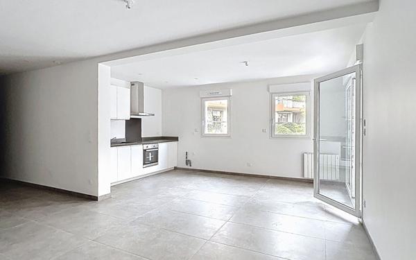 Appartement à vendre    2 pièces • 68,50 m2 Reims