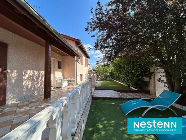 Maison de type 6 de 151m² avec 502m² de parcelle situé sur le secteur de Vaulx-en-Velin La SOIE.