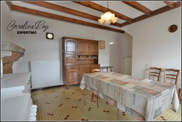 Gétigné (44190) GETIGNE Village à 10 min de Clisson maison à rénover avec dépendances et jardin.
