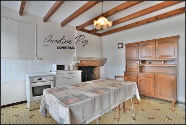 Gétigné (44190) GETIGNE Village à 10 min de Clisson maison à rénover avec dépendances et jardin.