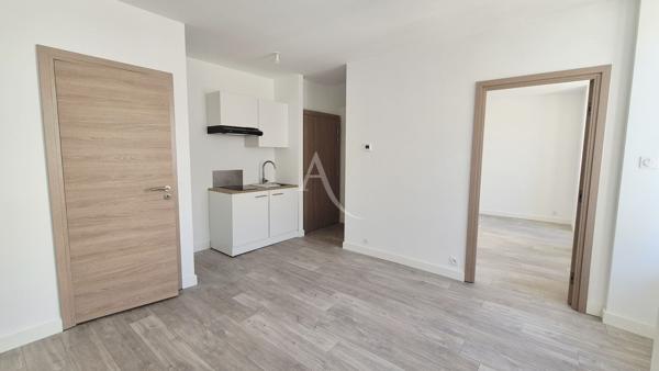 Appartement, Centre ville de Saint Jean D'Angély.