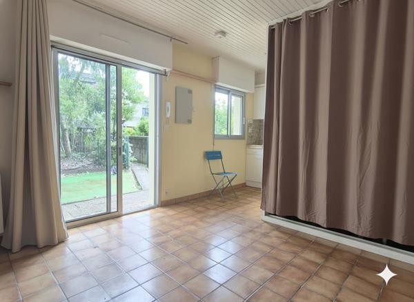 BORDEAUX ST NICOLAS - Appartement au calme en fond de parcelle avec terrasse