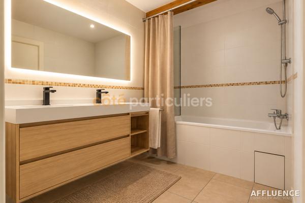 Vente
                Maison115 m² - 5 Pièces -
                    ARCHAMPS (74160)