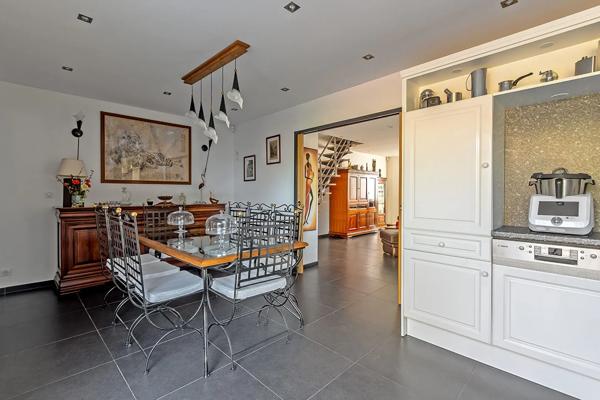Maison à vendre 6 pièces 156.04m² Tourcoing (59200)