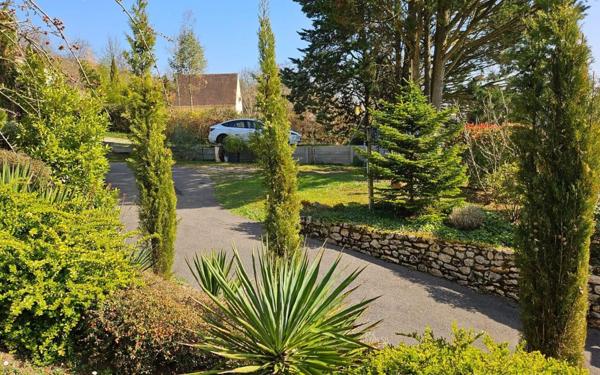 Maison à vendre    6 pièces •  Étréchy