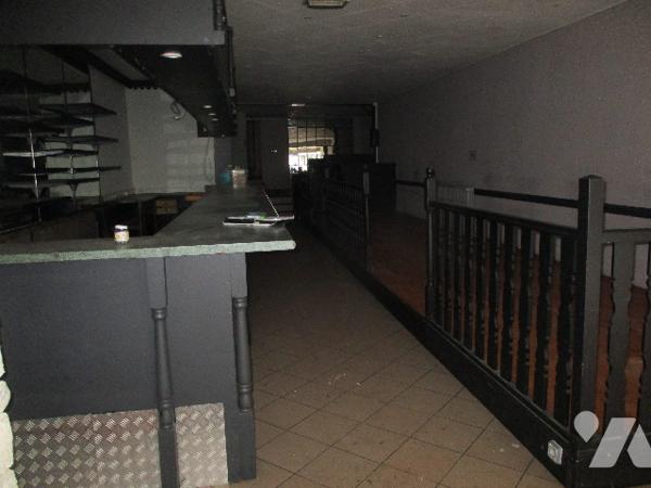 AIRE SUR LA LYS : A proximité de la grand'Place, ensemble immobilier