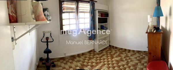 Maison à LES ABYMES, 97139 - 5 pièces 101m²