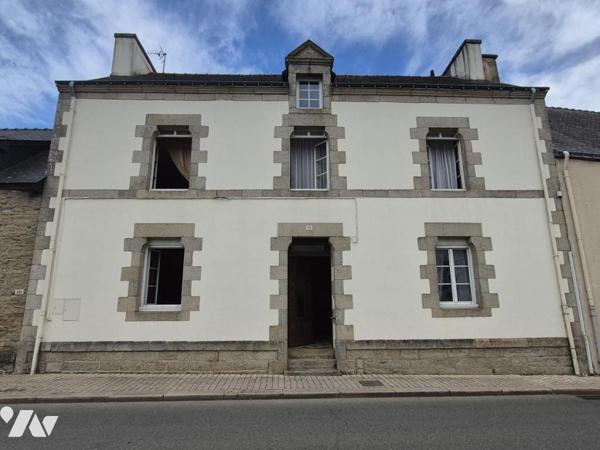 Maison de ville à rénover 