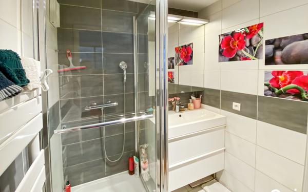 Appartement à vendre    3 pièces • 64,98 m2 Port-Louis