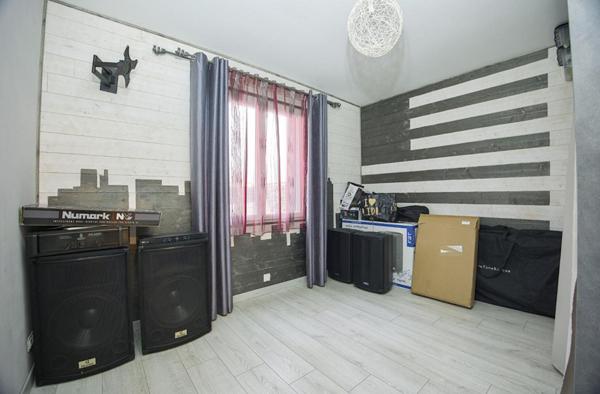 Maison Les Achards 7 pièce(s) 180 m2