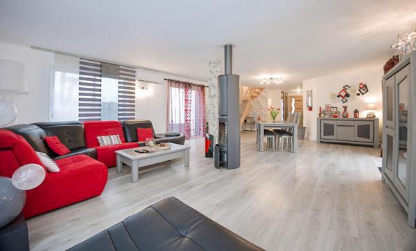 Maison Les Achards 7 pièce(s) 180 m2